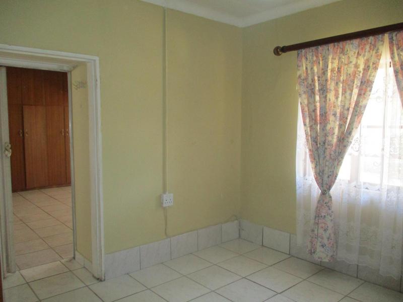 4 Bedroom Property for Sale in Hospitaalpark Free State